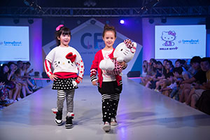 kids fashion shows girls